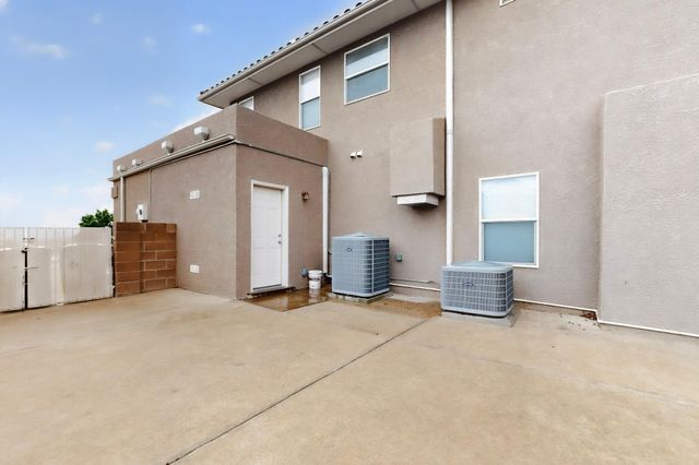 4632 Albany Court NW, Albuquerque, NM 87114