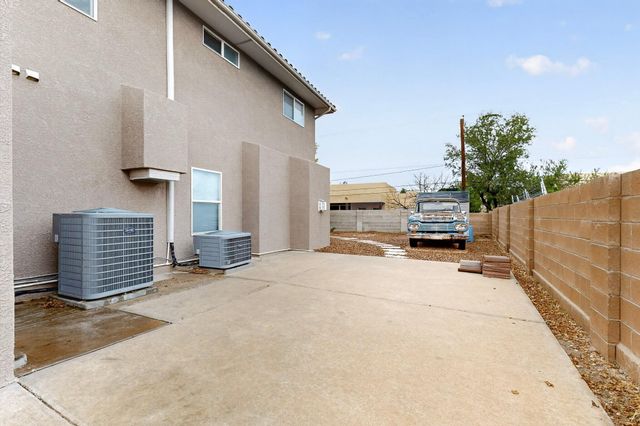 4632 Albany Court NW, Albuquerque, NM 87114