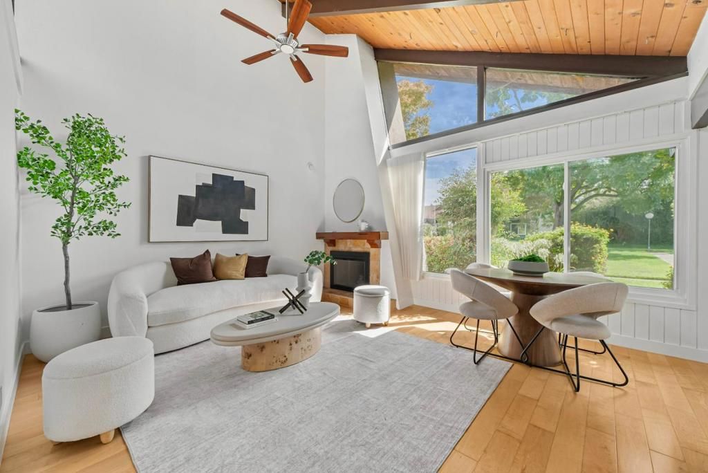 71 Gladys Avenue, Mountain View, CA 94043