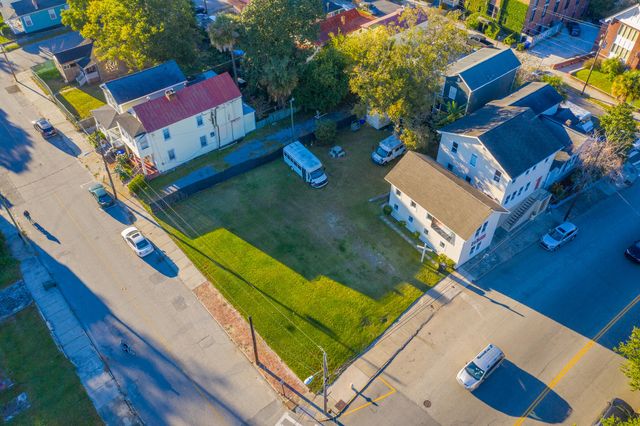 975 King Street, Charleston, SC 29403