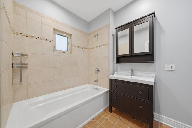 4545 N Lawndale Avenue, Chicago, IL 60625