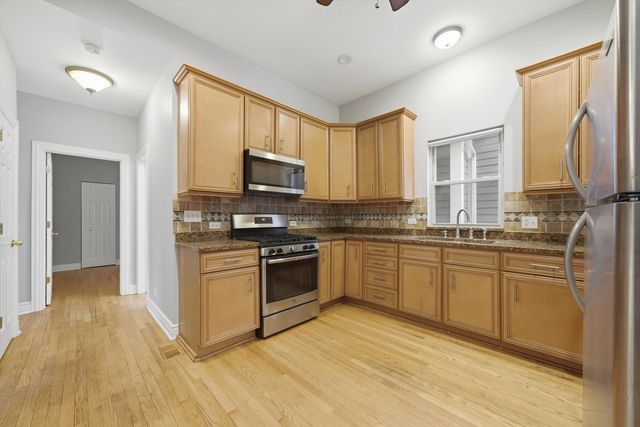 4545 N Lawndale Avenue, Chicago, IL 60625