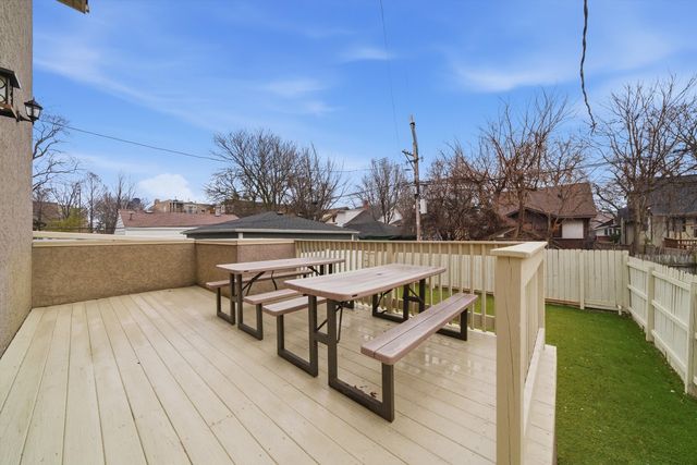 4545 N Lawndale Avenue, Chicago, IL 60625