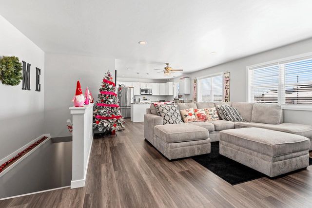 402 TRISTAN DRIVE, Shawano, WI 54166