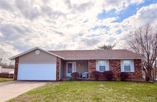 4079 Bradford Drive, St Charles, MO 63304