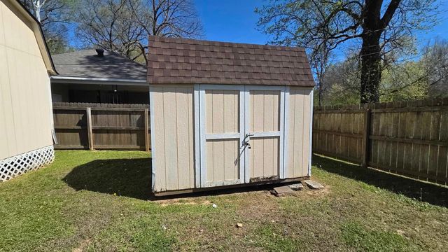 3984 ARGONNE ST, Memphis, TN 38127