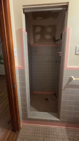 3984 ARGONNE ST, Memphis, TN 38127