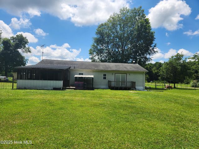 354 Smith Road, Roper, NC 27970