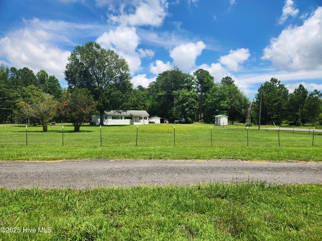 354 Smith Road, Roper, NC 27970