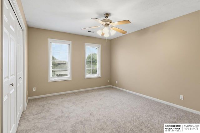 15905 Newport Avenue, Omaha, NE 68116