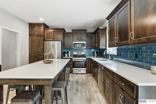 8001 N 166th Street, Bennington, NE 68007