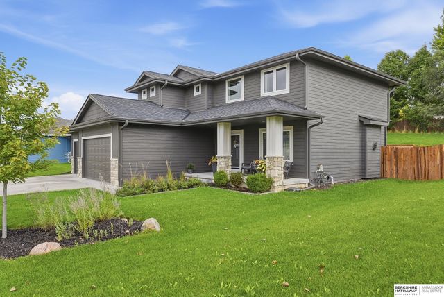 8001 N 166th Street, Bennington, NE 68007