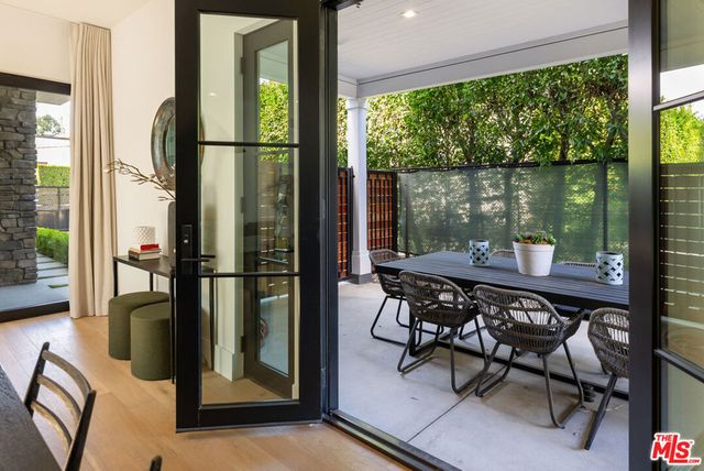 528 Norwich Drive, West Hollywood, CA 90048