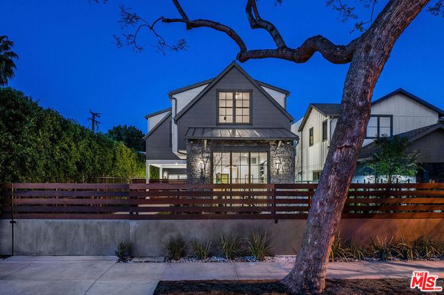 528 Norwich Drive, West Hollywood, CA 90048