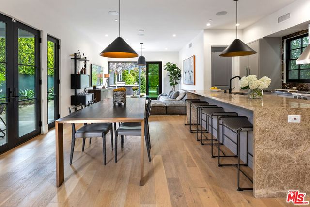 528 Norwich Drive, West Hollywood, CA 90048