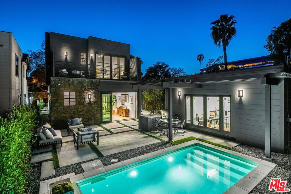 528 Norwich Drive, West Hollywood, CA 90048