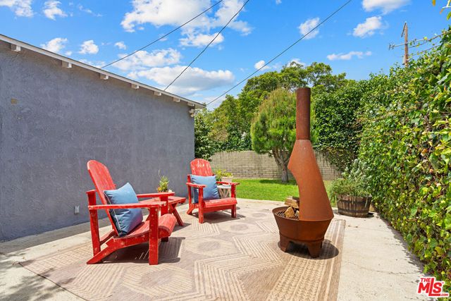 2468 Glencoe Avenue, Los Angeles, CA 90291