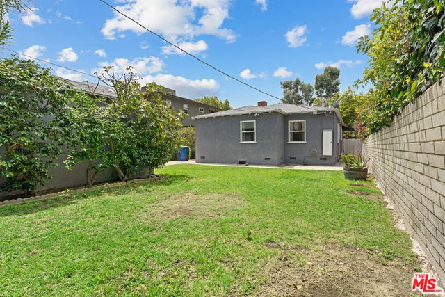 2468 Glencoe Avenue, Los Angeles, CA 90291