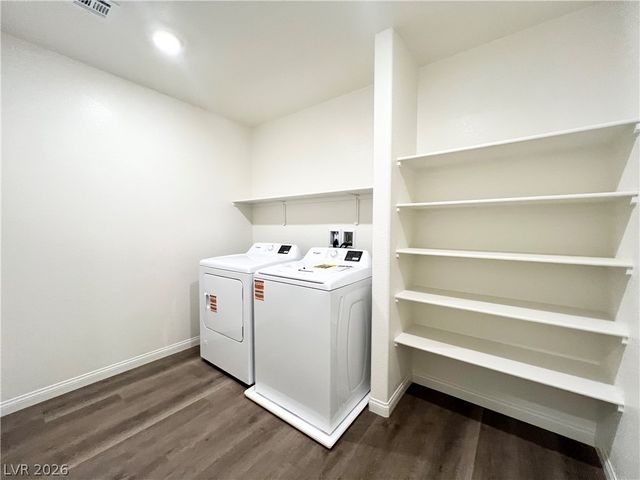 2625 Dahlia Falls Avenue, North Las Vegas, NV 89081