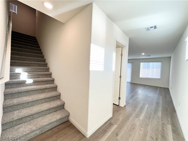 2625 Dahlia Falls Avenue, North Las Vegas, NV 89081