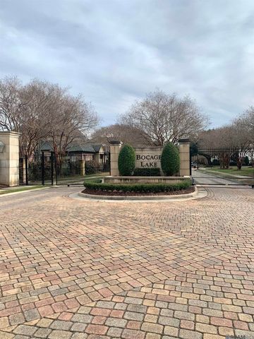 2724 Bocage Lake Dr, Baton Rouge, LA 70809