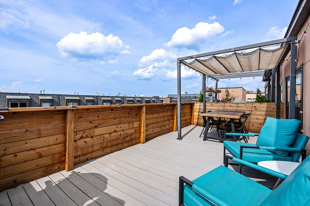 1760 W Wrightwood Avenue 305, Chicago, IL 60614