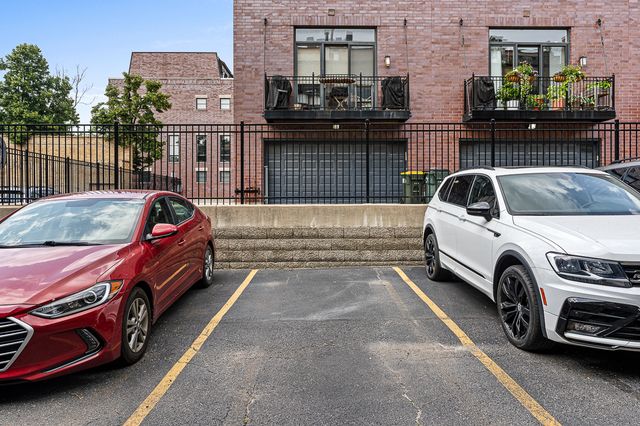 1760 W Wrightwood Avenue 305, Chicago, IL 60614