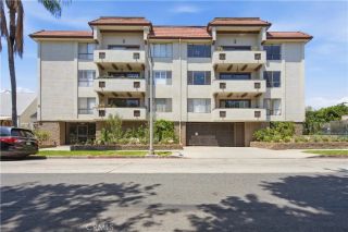 853 S Le Doux, Los Angeles, CA 90035