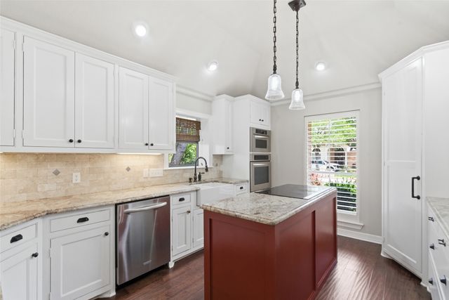 1515 Oak Forest Drive, Graham, TX 76450