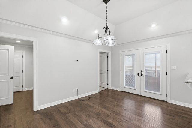 1515 Oak Forest Drive, Graham, TX 76450