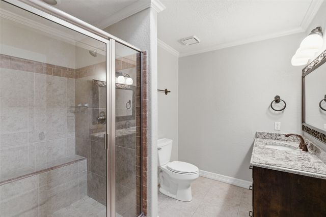 1515 Oak Forest Drive, Graham, TX 76450
