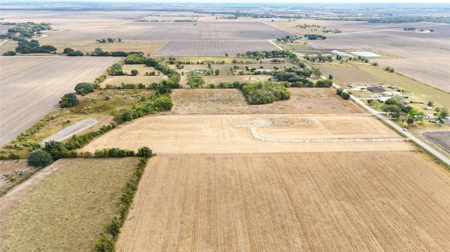 3046 County Road 356, Louise, TX 77455