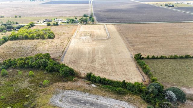 3046 County Road 356, Louise, TX 77455