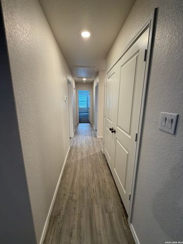 12914 Chinali, St Hedwig, TX 78152