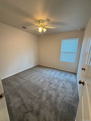 12914 Chinali, St Hedwig, TX 78152