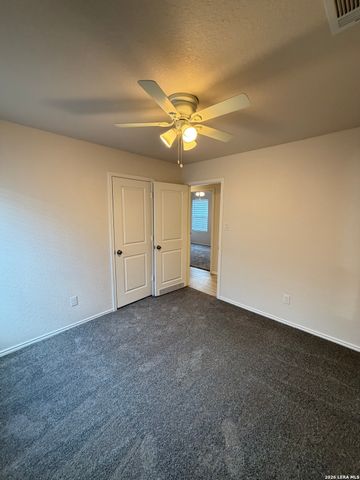 12914 Chinali, St Hedwig, TX 78152