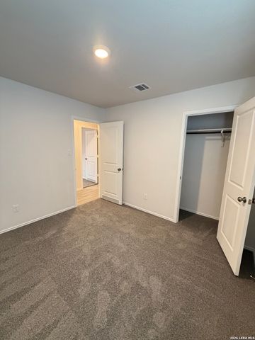 12914 Chinali, St Hedwig, TX 78152