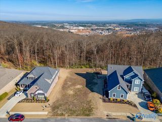 3974 Hawks Way, Huntsville, AL 35811