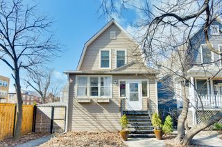 4104 N Central Park Avenue, Chicago, IL 60618