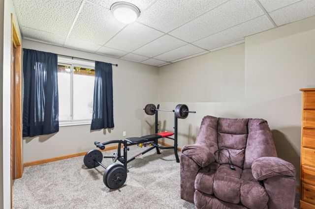 19408 Albany Court NW, Elk River, MN 55330