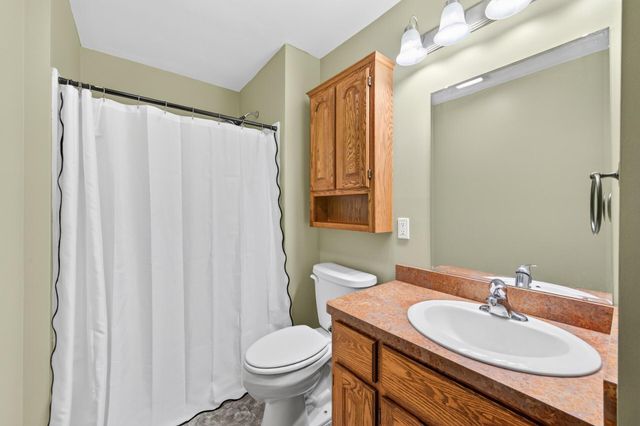 19408 Albany Court NW, Elk River, MN 55330