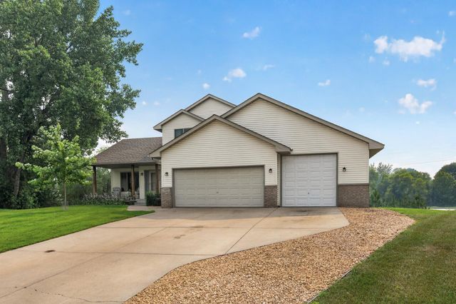 19408 Albany Court NW, Elk River, MN 55330
