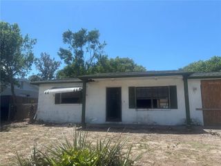 8648 FOX HOLLOW DRIVE, Port Richey, FL 34668