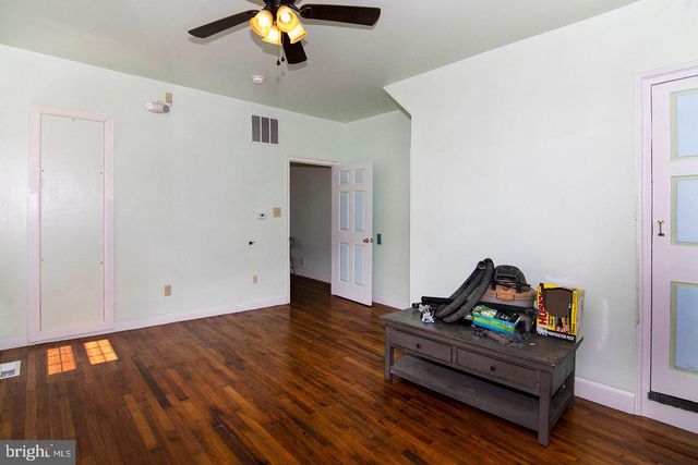 330-332 E BROADWAY, Salem, NJ 08079