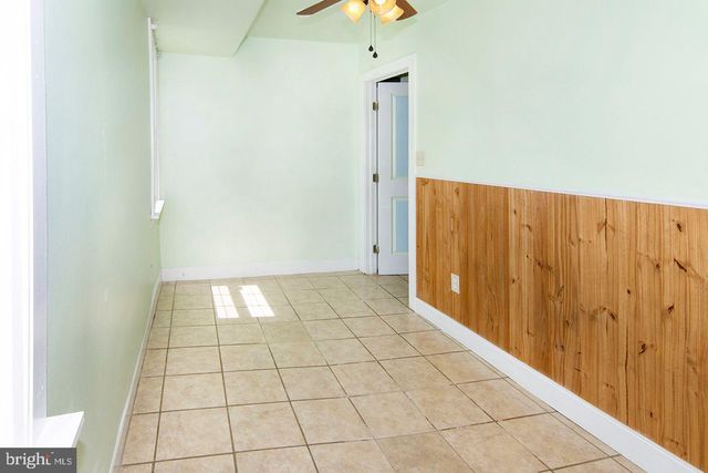 330-332 E BROADWAY, Salem, NJ 08079