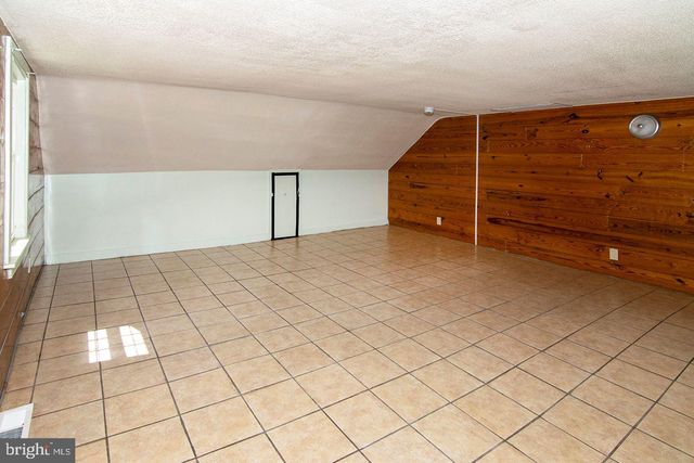 330-332 E BROADWAY, Salem, NJ 08079