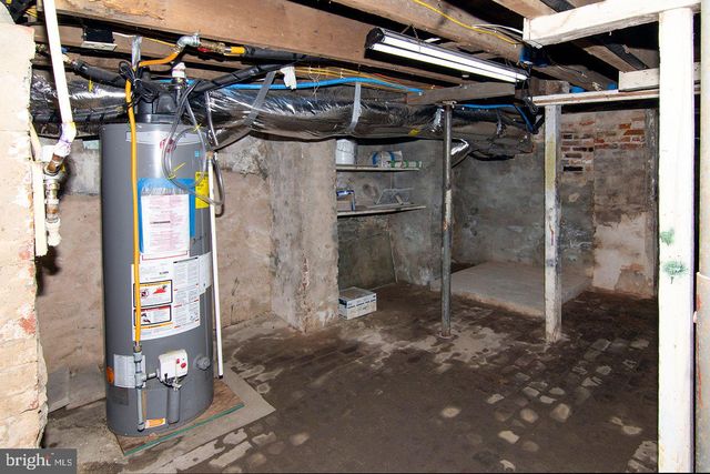 330-332 E BROADWAY, Salem, NJ 08079