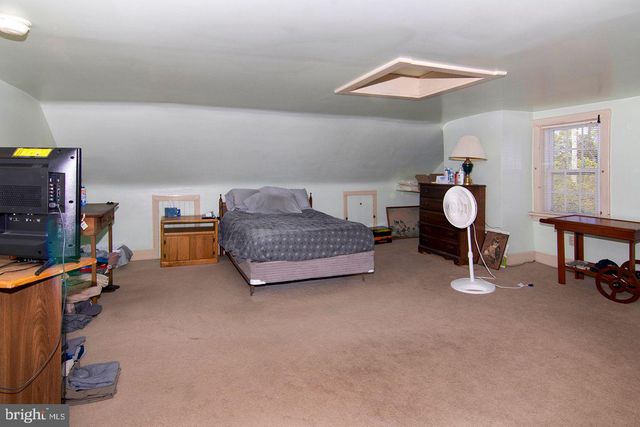 330-332 E BROADWAY, Salem, NJ 08079