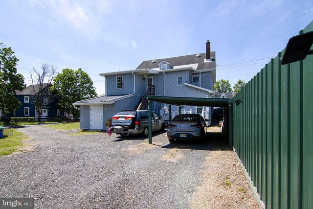 330-332 E BROADWAY, Salem, NJ 08079