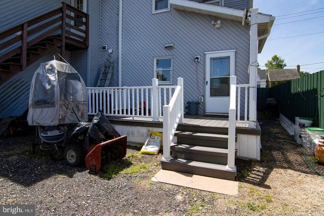 330-332 E BROADWAY, Salem, NJ 08079